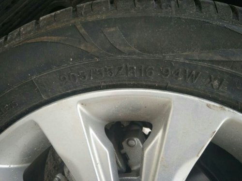 请问205 55r16 91h跟205 55zr16 94w的轮胎能放到一辆车上用吗